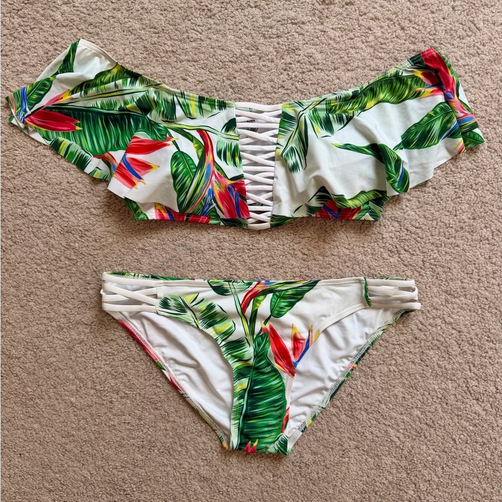 Hot Kiss Green Tropical Bikini Set